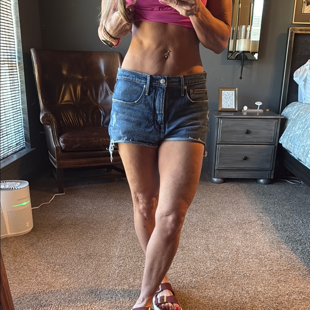 Good American Cutoff Shorts High-Low Sz 27/4 EUC 🔥🔥🔥